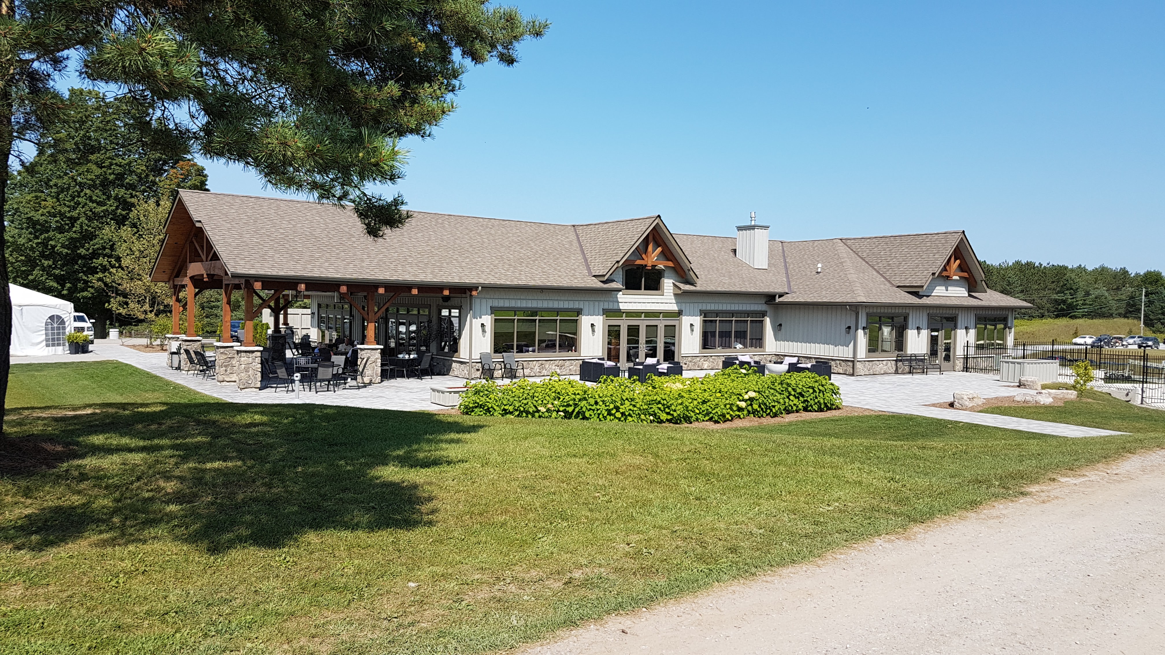 Scrambles Restaurant